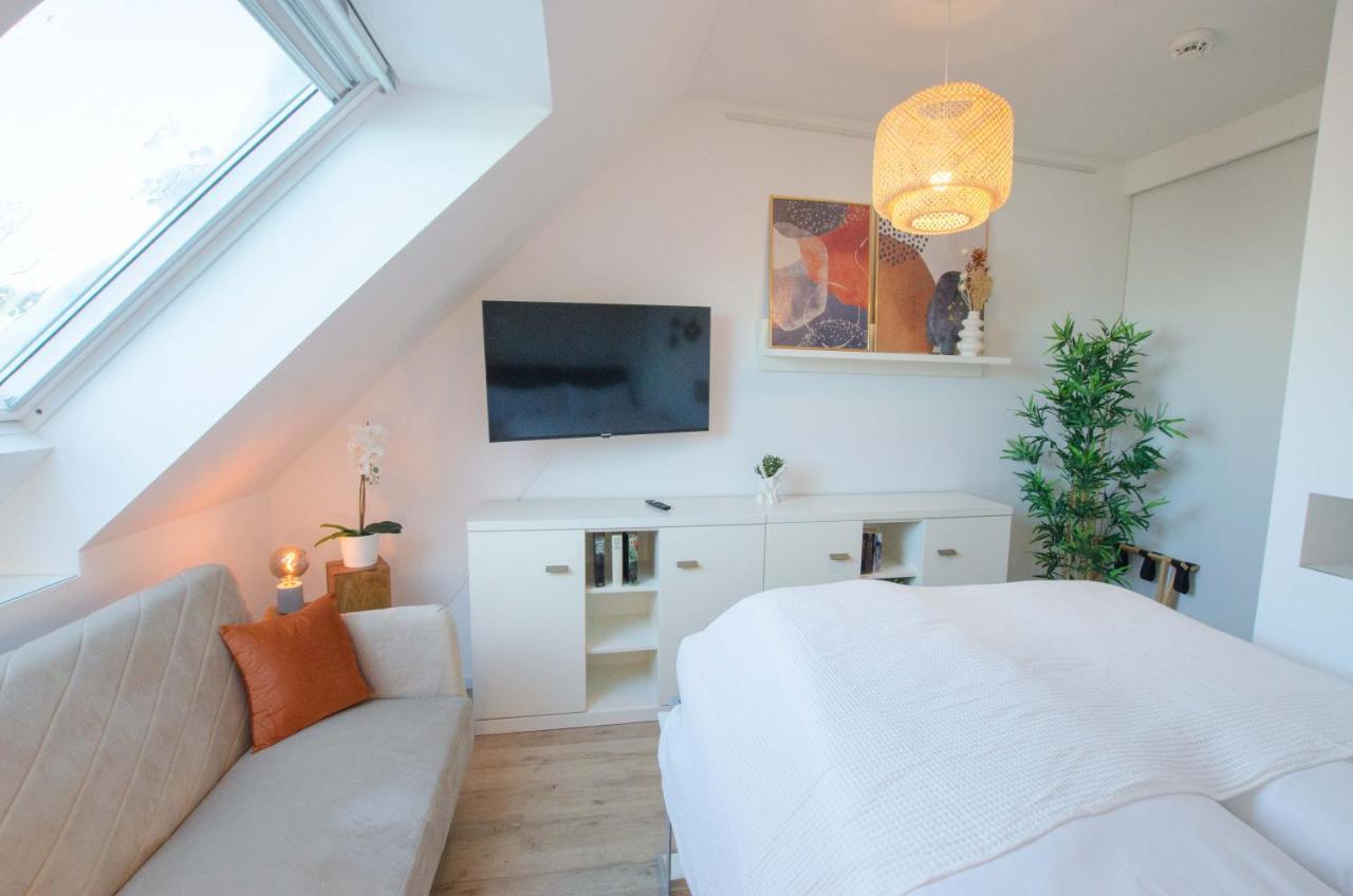 Casarina - Gemuetliches Apartment Im Zentrum Augsburg Zewnętrze zdjęcie